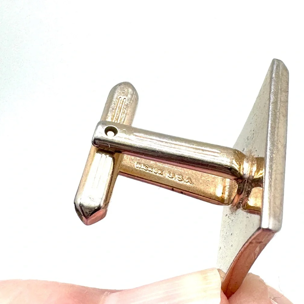 Vintage Hickok Black and Goldtone 'W' Monogram Cufflinks and Tie Clip Set